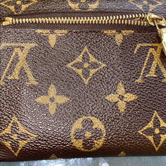 Louis Vuitton Koala Compact wallet - Picture 14 of 15